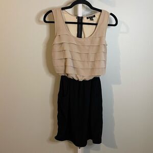 Jodi Kristopher Cream and Black Ruffle Sleeveless Dress